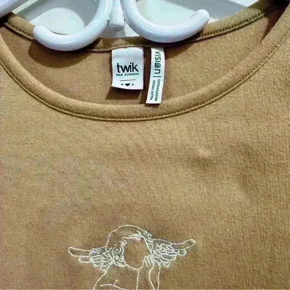 Simons Twik | Y2K  tan angel baby tee with ruffles and angel wings womens small - Picture 3 of 5